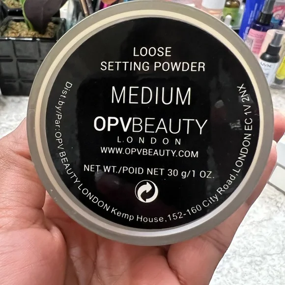 OPV Beauty Medium Setting Powder - Picture 4 of 4